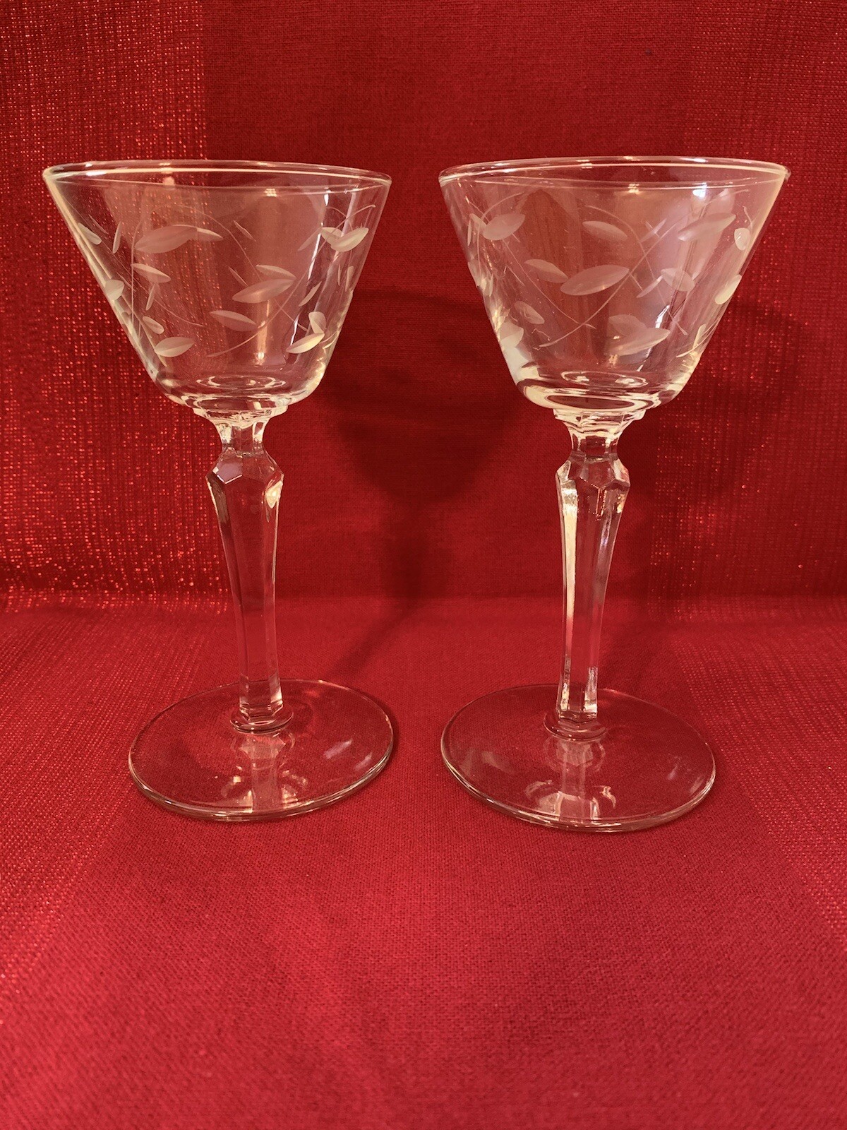 Libbey Etched Clear Glass Windswept Tall Champagne/Sherbet Decorative Cut Stem