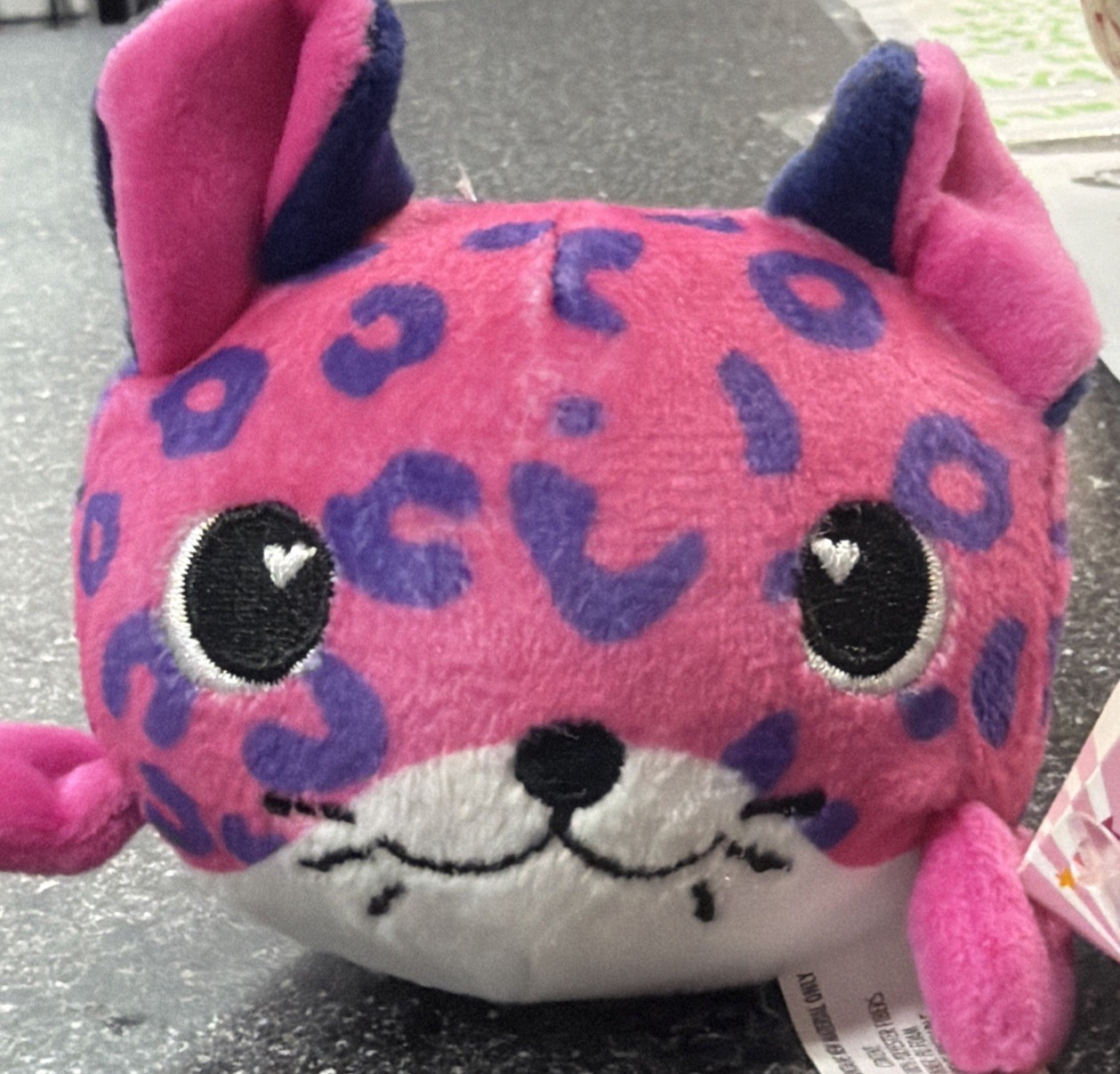 Moosh-Moosh 3 Inch Plushy Skwishy - Trixie The Cat Pink.