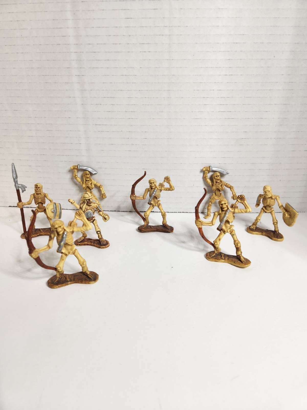 2" Vintage Miniature 8 Skeleton Warriors Dungeons And Dragons Figures