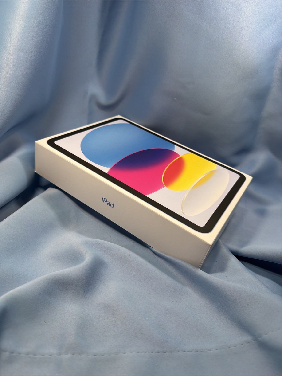 EMPTY BOX ONLY Blue iPad (A16) 11th generation Blue 128 GB A3354 Wifi  