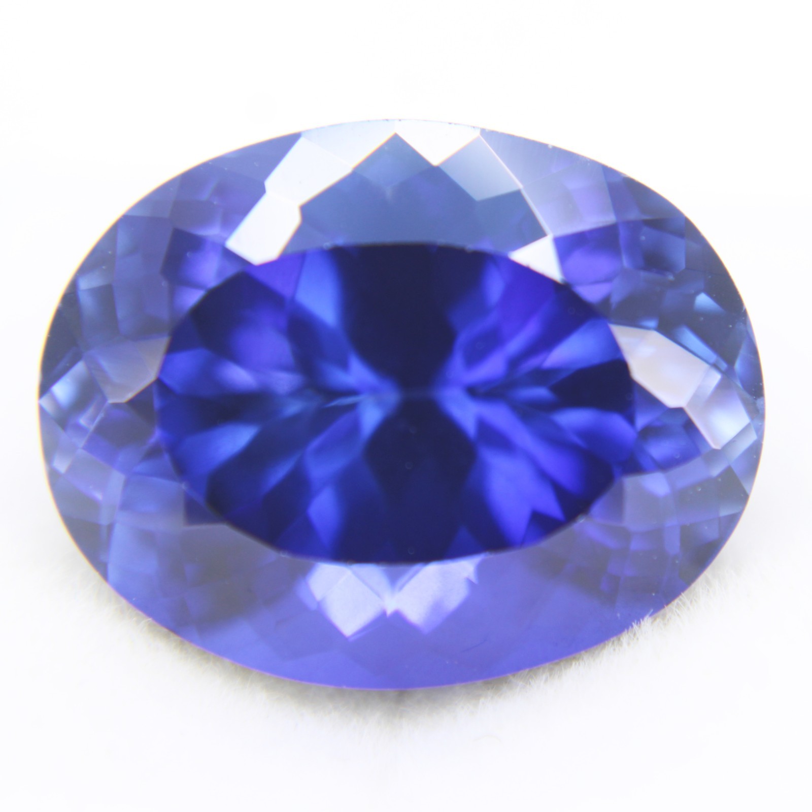 20.80 Ct Certified Oval Shape Loose Gemstones Blue Natural Sapphire 17x14x10 mm