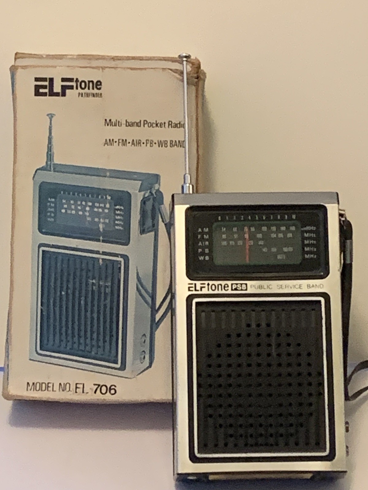 VINTAGE RADIO ELFTONE MULTI-BAND -FM-AIR CRAFT-MB -PB-MW(AM) 1960S-1980s
