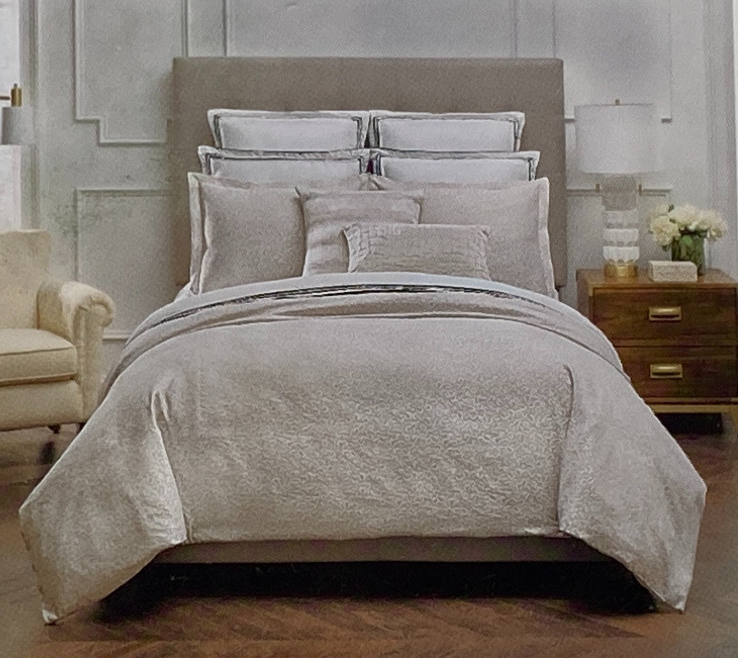 NEW Luxury Hotel Zahara Duvet Mini Set Full/Queen Polyester Neutral