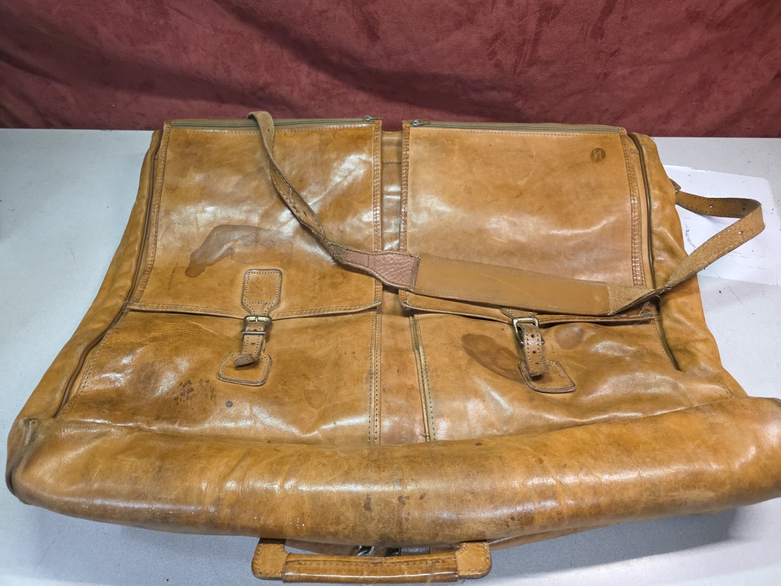Hartmann Vintage Belting Leather Garment Travel Bag