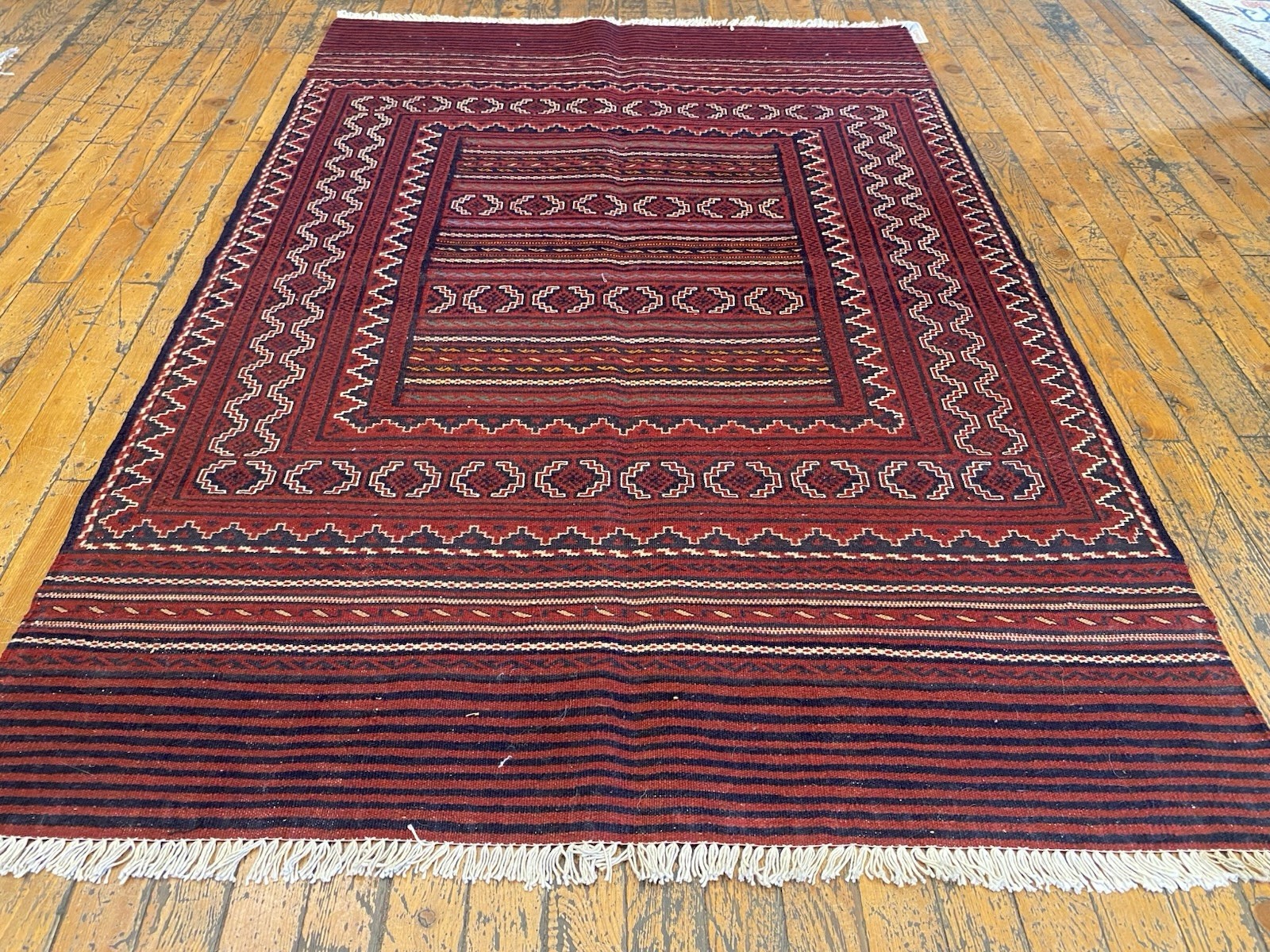 Beautiful Henna Dyed Antique 1930-1940s Embroidered Turkmen Kilim 3’11”x4’7”ft