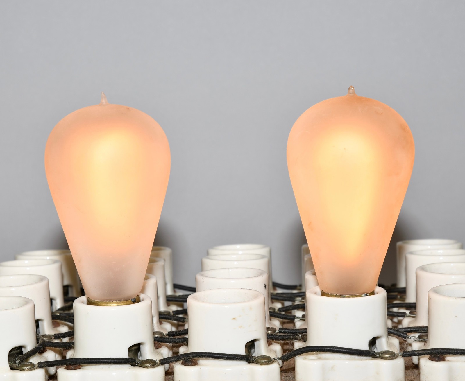 LOT OF 2 ANTIQUE FROSTED GLASS CARBON TIP MEDIUM BASE E26 WORKING LIGHT BULBS!