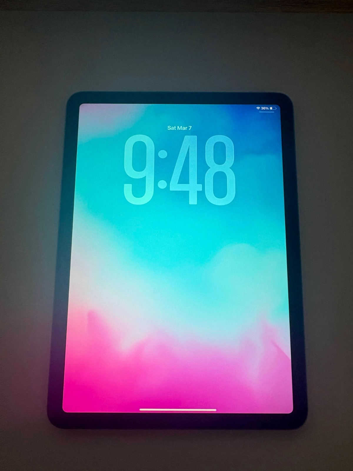 Ipad Air 4th Gen 64 Gb WiFi Excellent Condition with extras