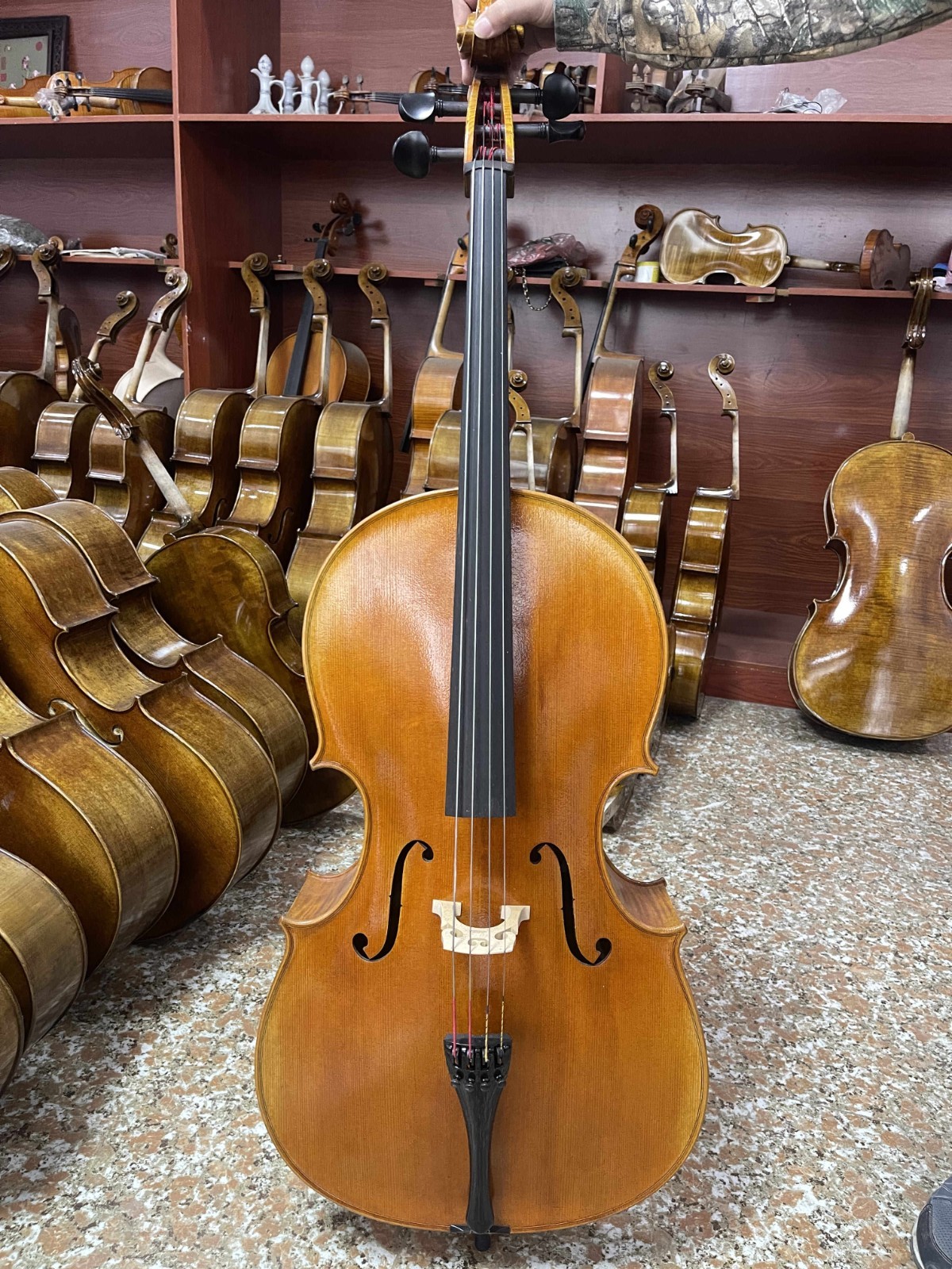 Montagnana Model European Wood Master 4/4  Cello (Customization only 40 days)