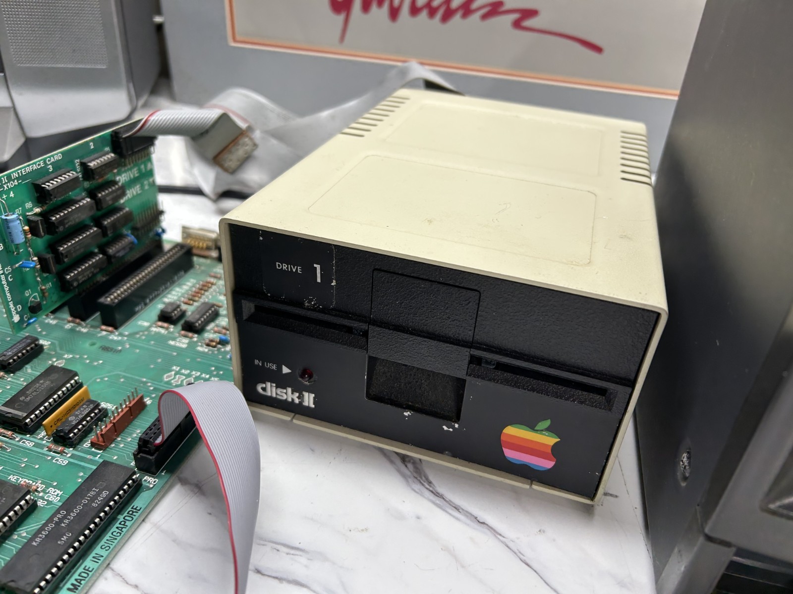 Apple II 5 1/4" Disk Drive A2M0003 with Controller Card-Tested
