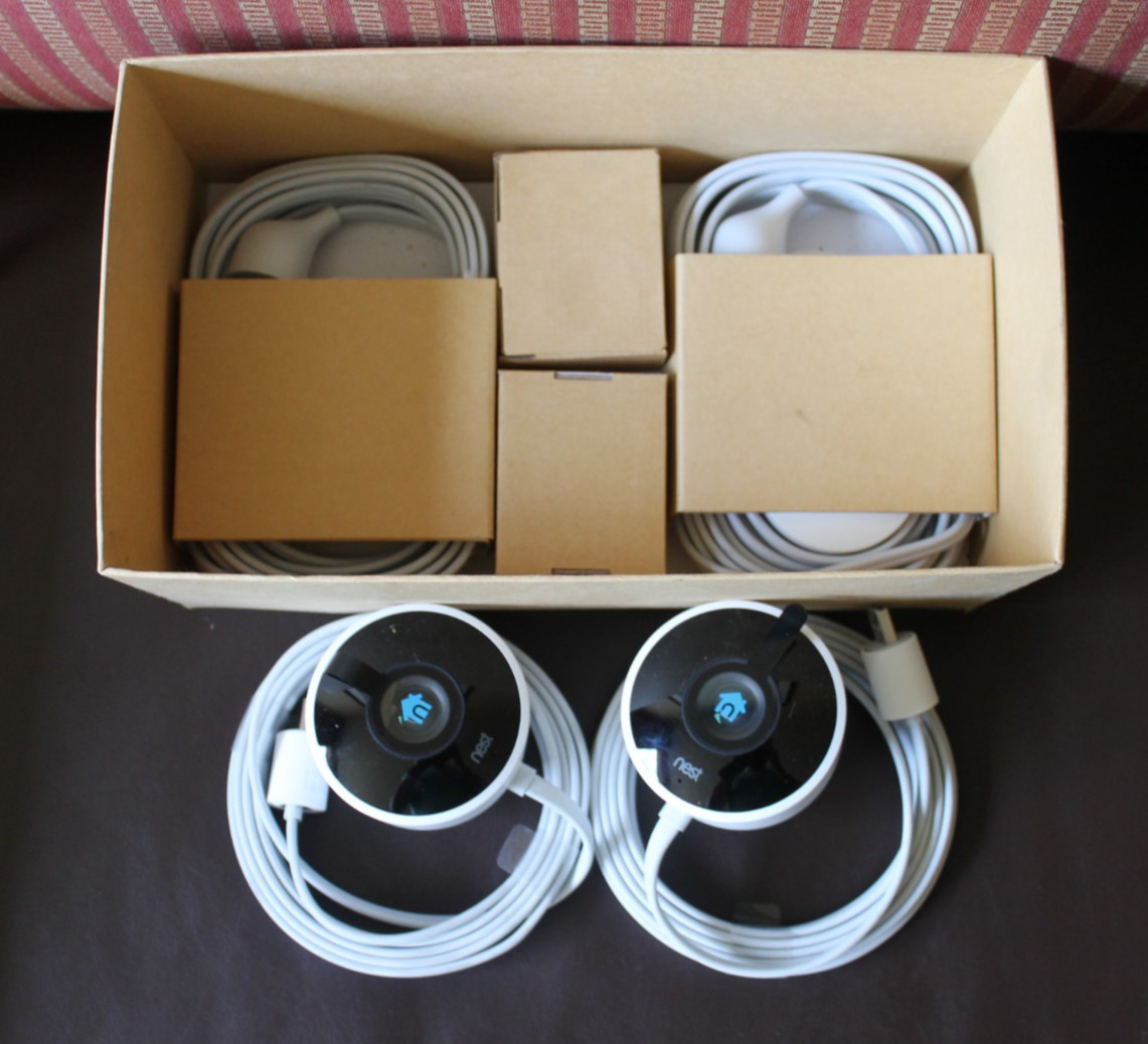 Google Nest Cam Outdoor Security Camera Wi-Fi Wired 1080P NC2100ES A0033