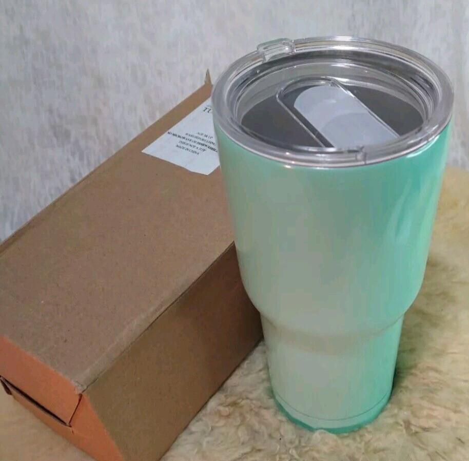DRINK TUMBLERS 30OZ STAINLESS INSULATED TRAVEL W/ CLOSING  LID - LOT OF 4