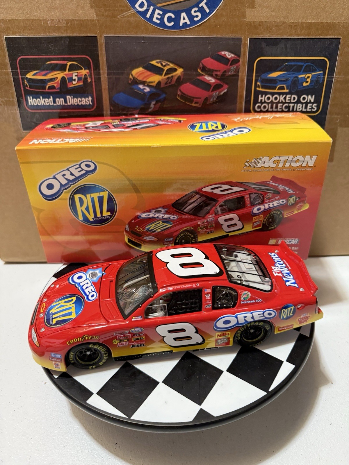 Dale Earnhardt Jr.  #8 Oreo Ritz CWB 2003 1/24 Nascar Diecast