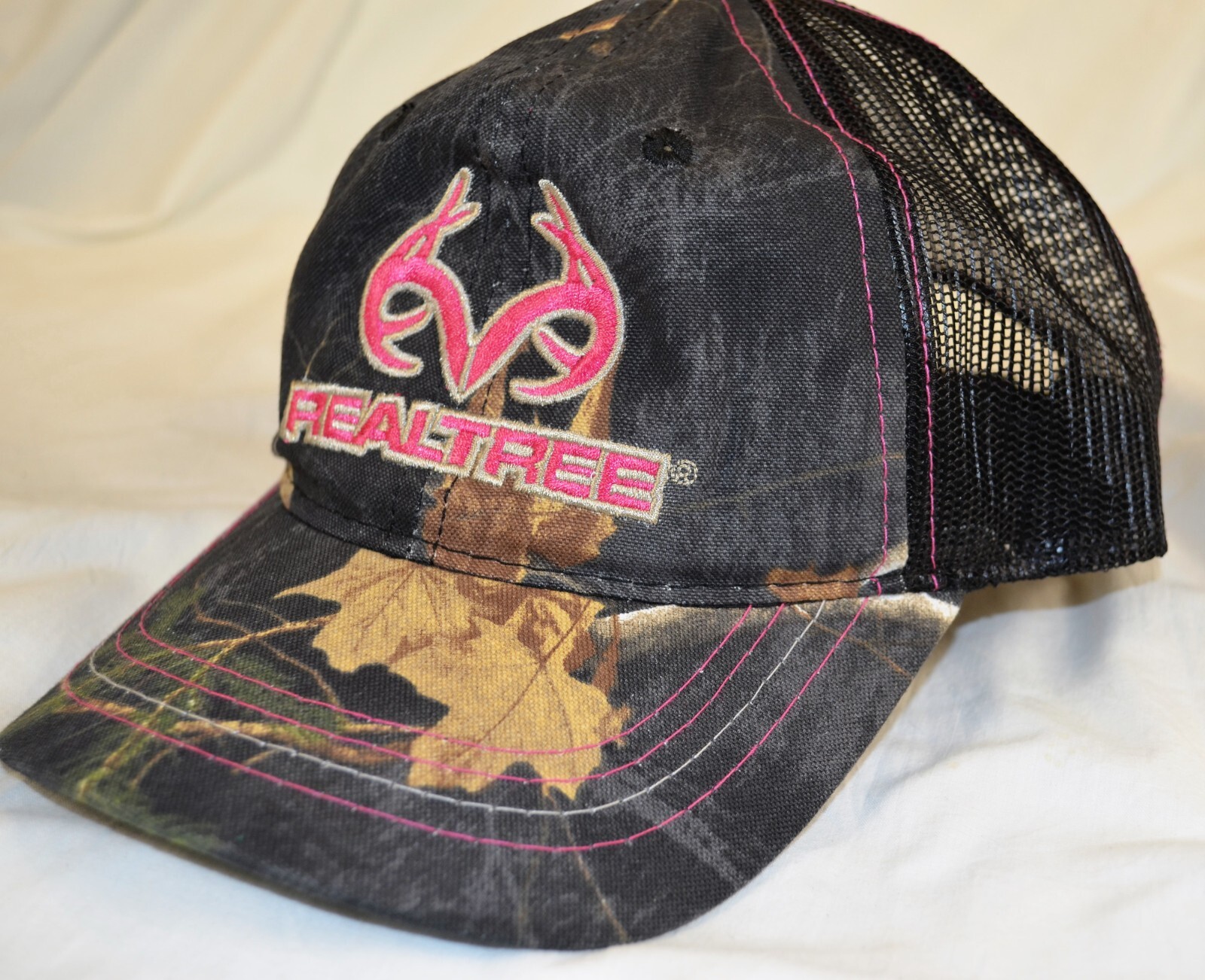 Realtree Camo Trucker Cap Strap Back Mesh Hook And Loop