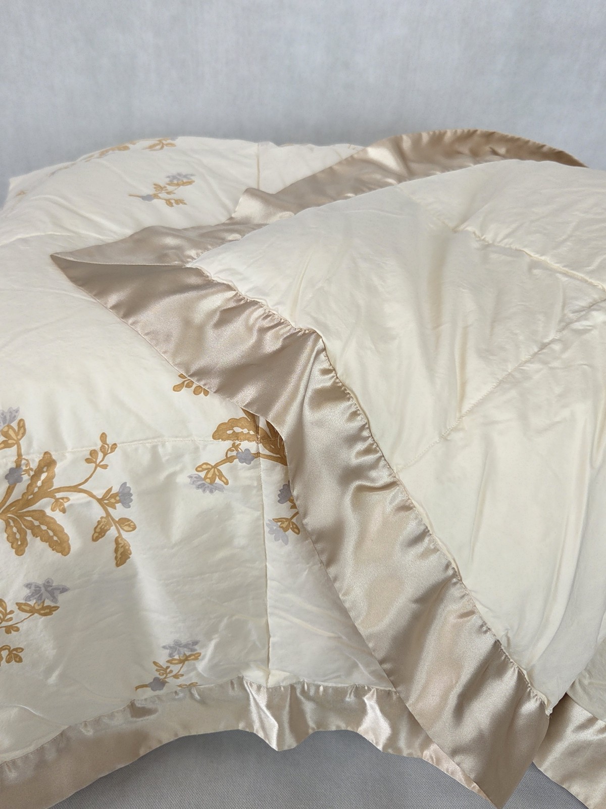 Northern Nights Down Blanket Full 84x96 Floral Cotton Quilted Lightweight