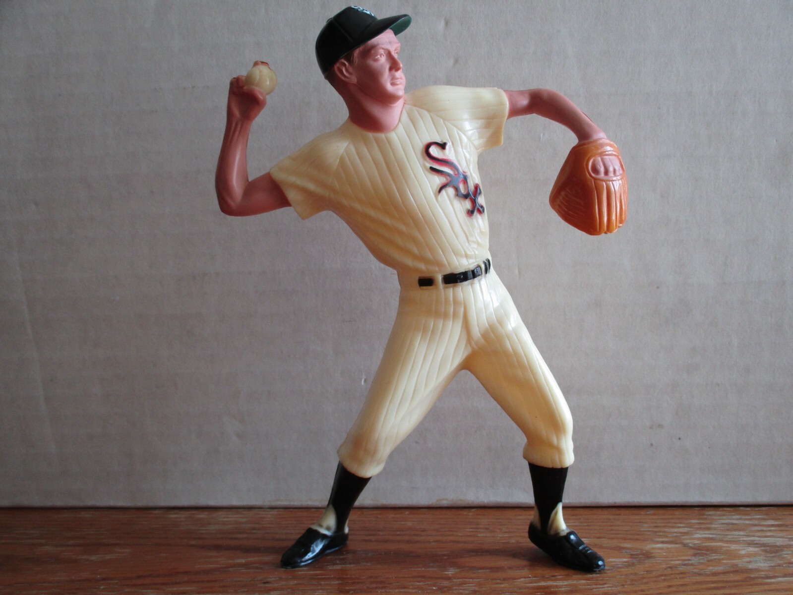 VINTAGE 1950's HARTLAND NELLIE FOX CHICAGO WHITE SOX HOF!