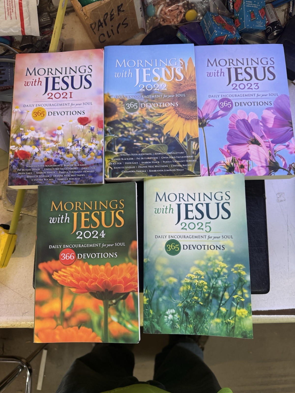 Guideposts Mornings With Jesus Lot 2021-2025 5 Paperback Devotions Book