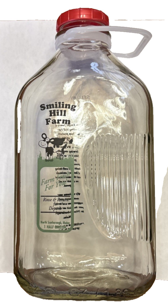 Collectible Smiling Hill Farm Glass Milk Bottle 1/2 Gallon - Maine