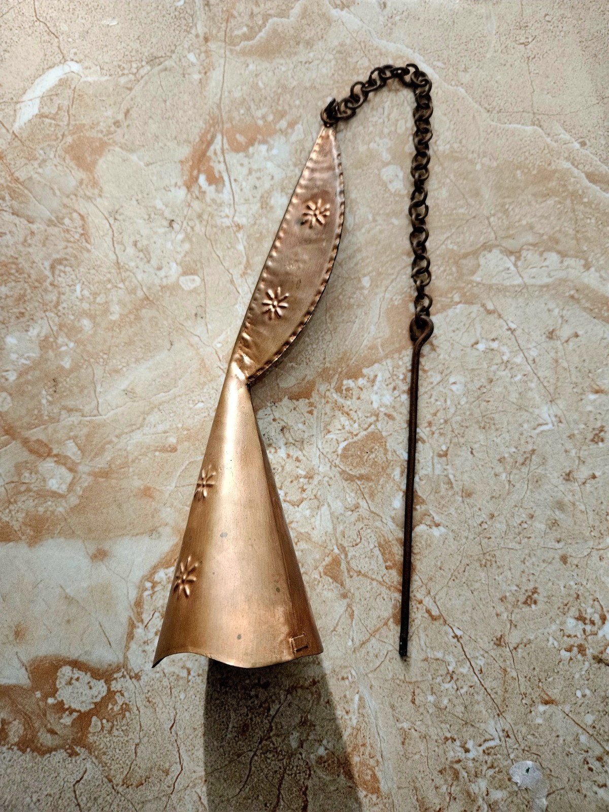 Herramienta Yewá , Bell for Yewa Orisa Lukumi Santería Ifa Handmade Copper 