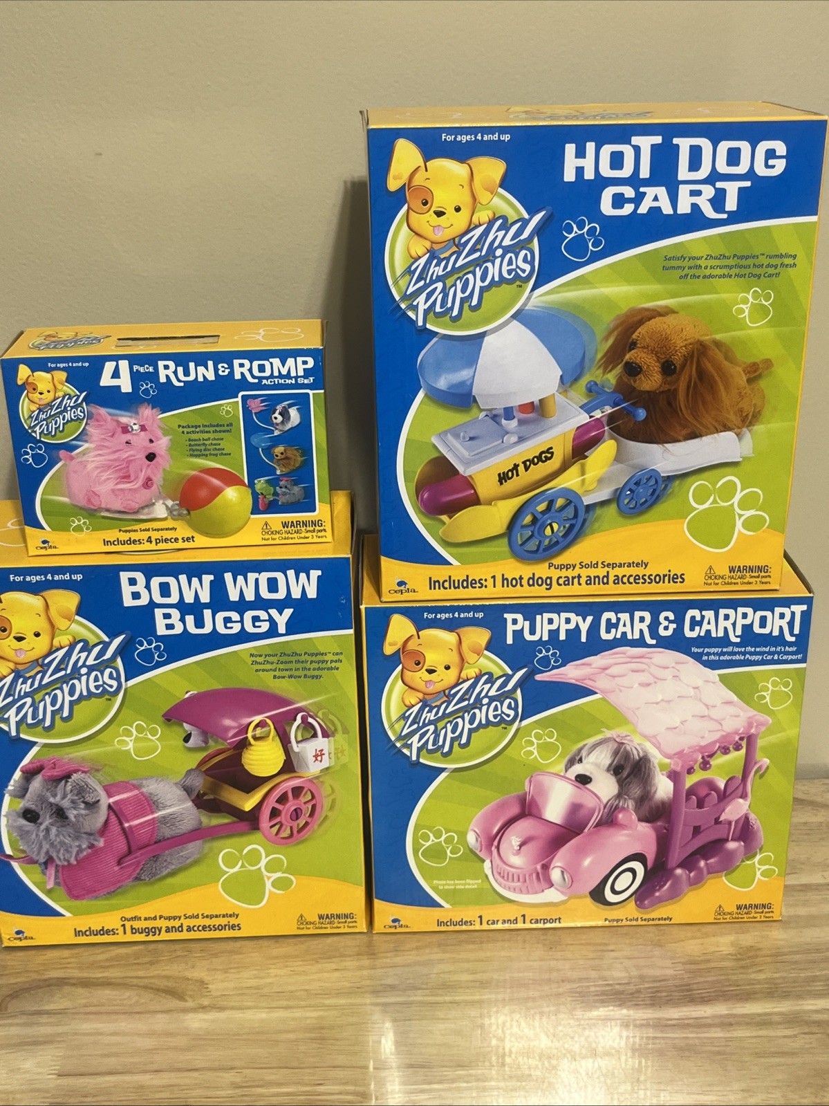 Zhu Zhu Puppies Pet HOT DOG CART, Bow Wow Buggy, Car Carport, Run & Romp Playset