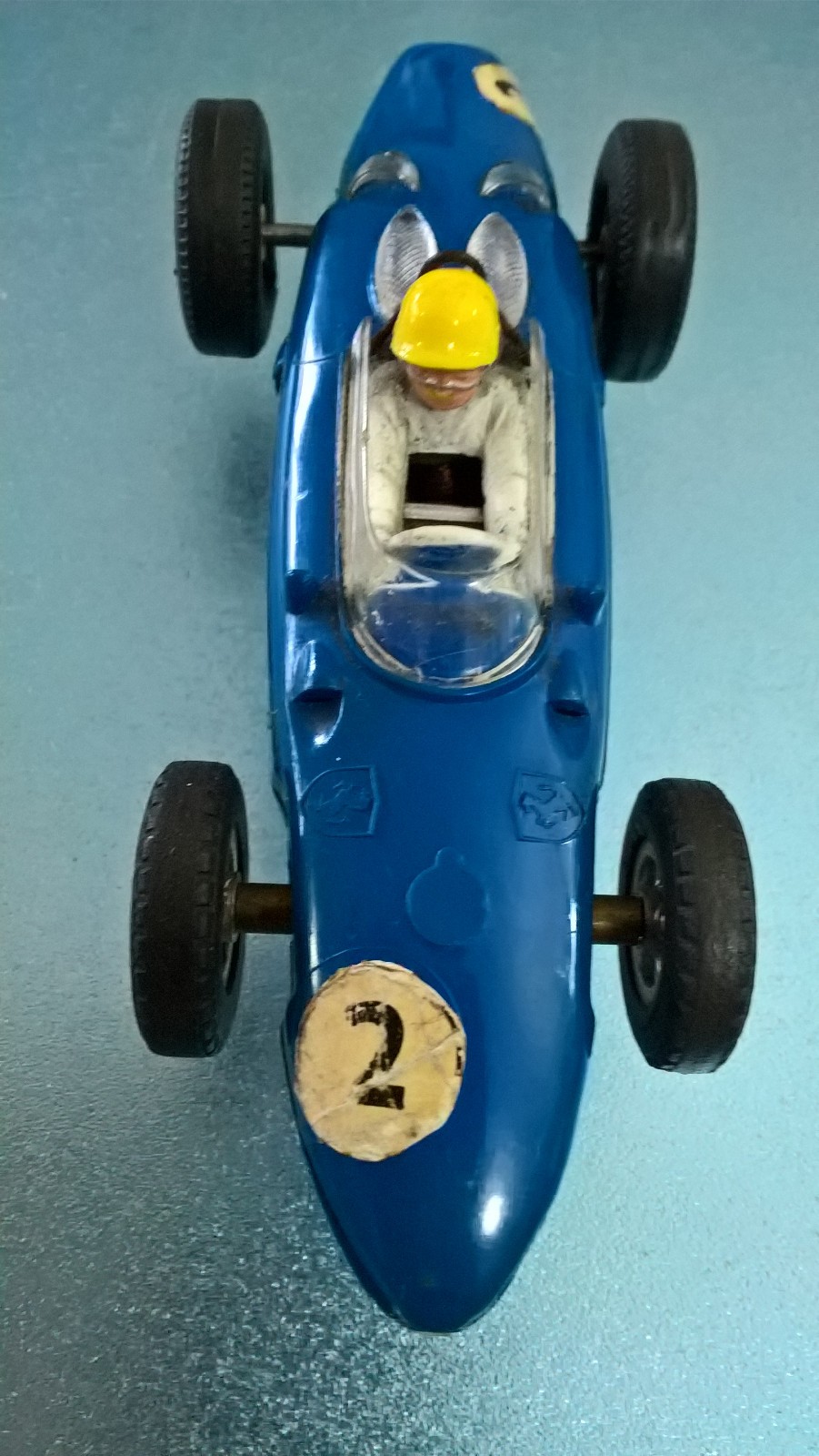 SCALEXTRIC VINTAGE C62 Ferrari 156 Blue No 2. MADE IN ENGLAND.