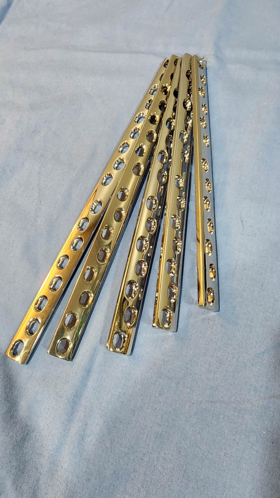 Broad Plate Set of 11 Plates