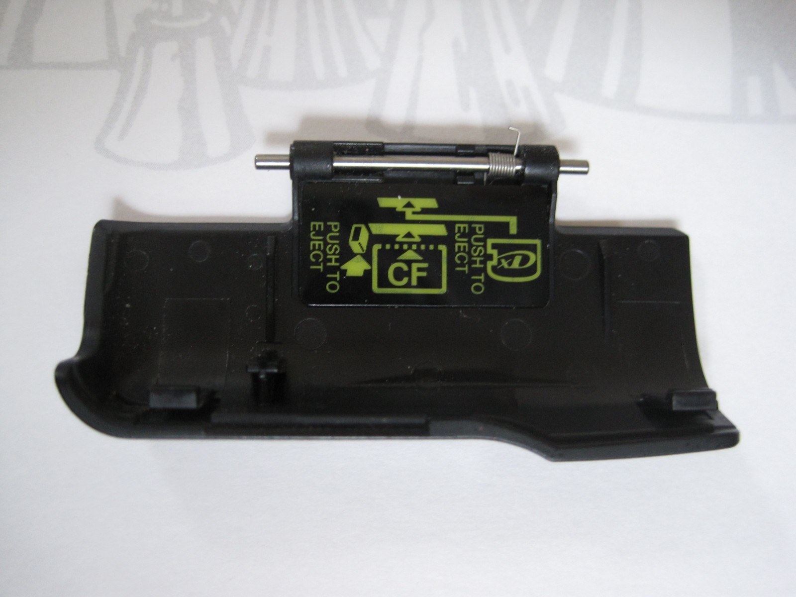 Olympus EVOLT E-510 E-520 Camera VK468400 Memory Card Door Replacement Part EUC