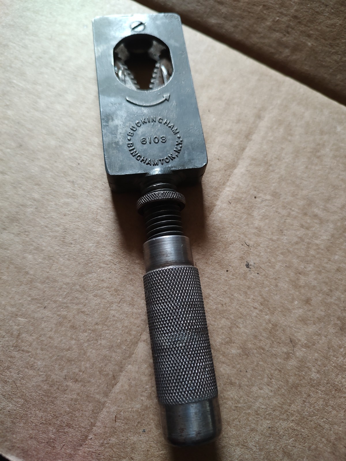 Vintage BUCKINGHAM #6103 RETHREADING TOOL USA