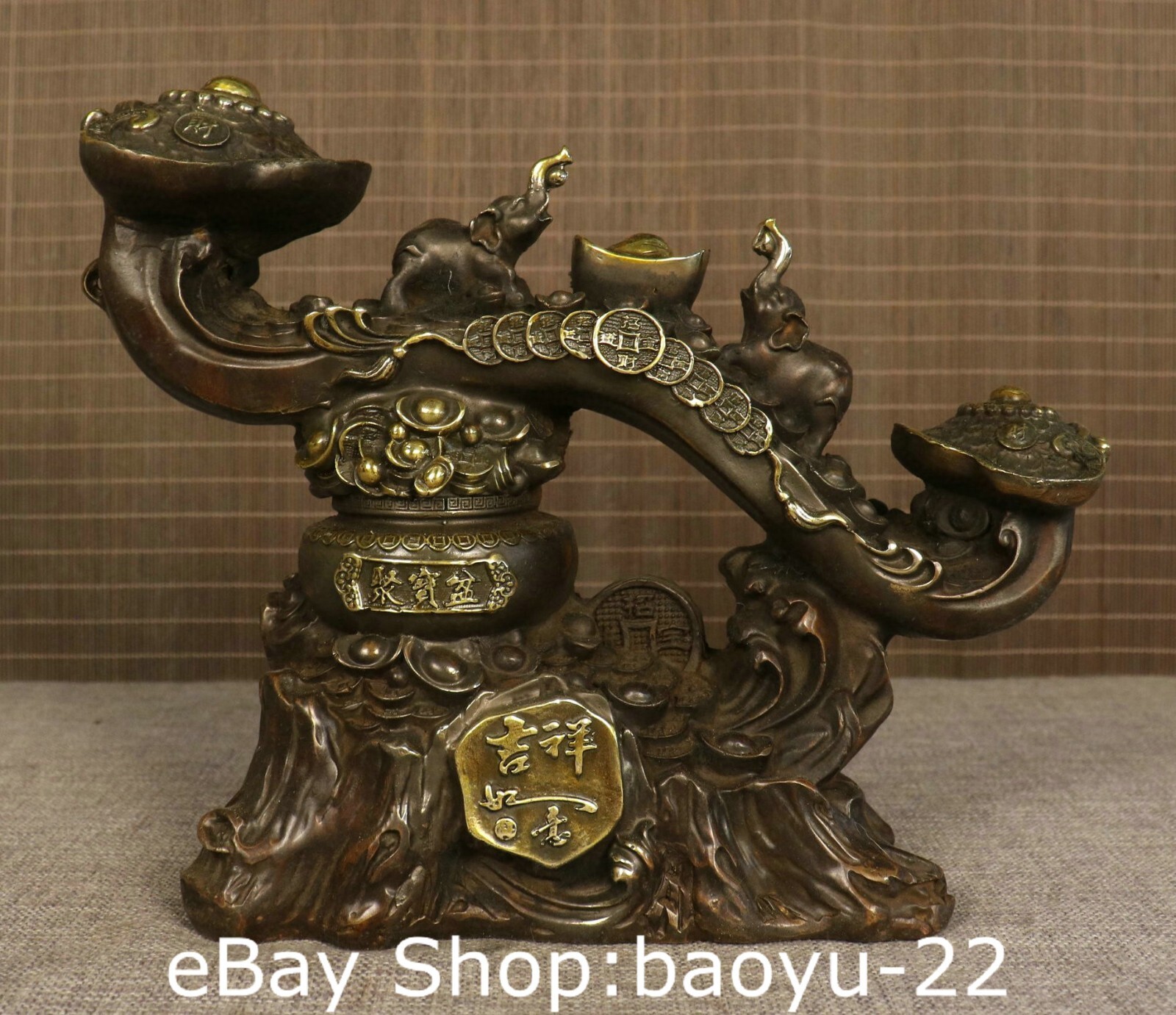 China Bronze Gilt Fengshui Wishful Ru Yi  Ruyi Money Coin Yuanbao Wealth Statue