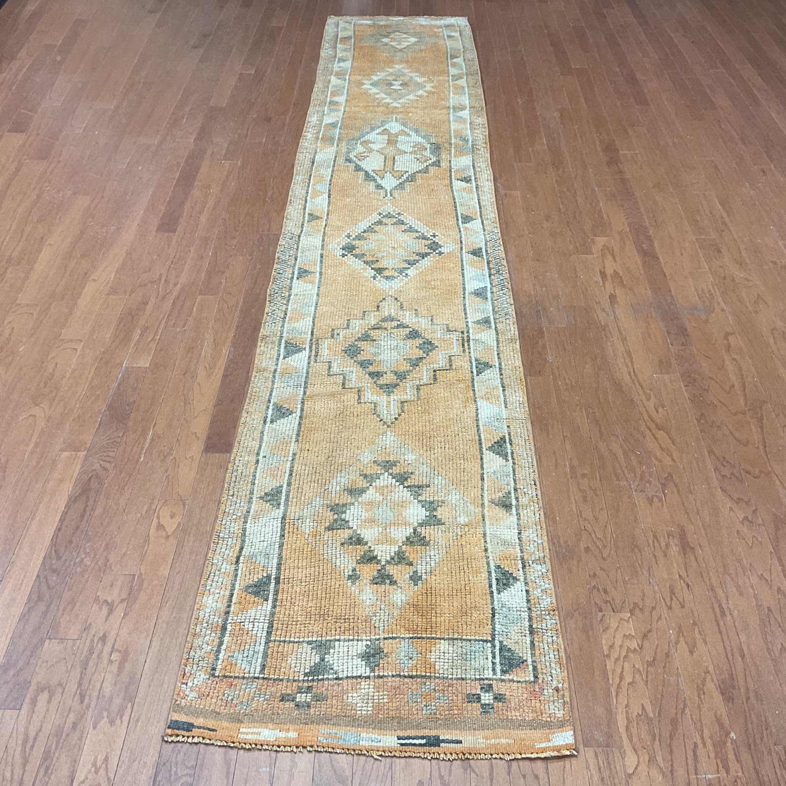 Handmade Turkish Oushak Runner (2'8 x14'6)