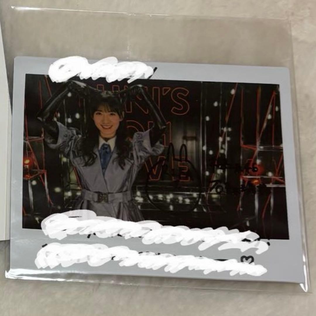 Sakurazaka46 Rika Ishimori Autographed Instax Card with Case & Certificate Used