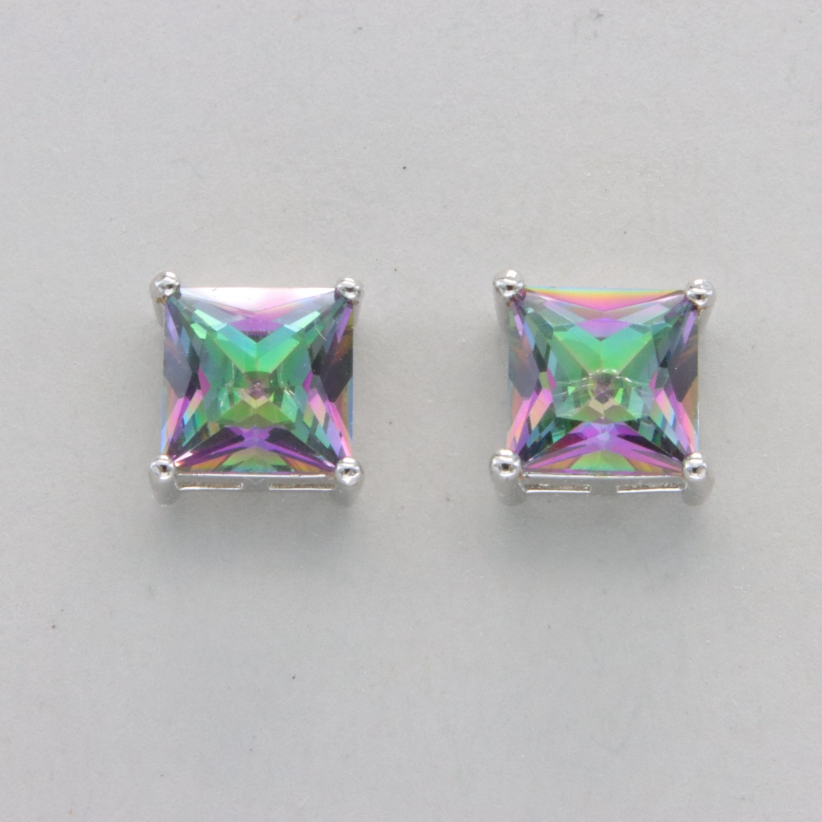 Square Aurora Rainbow MYSTIC TOPAZ Post / Stud Earrings 925 STERLING SILVER 902e