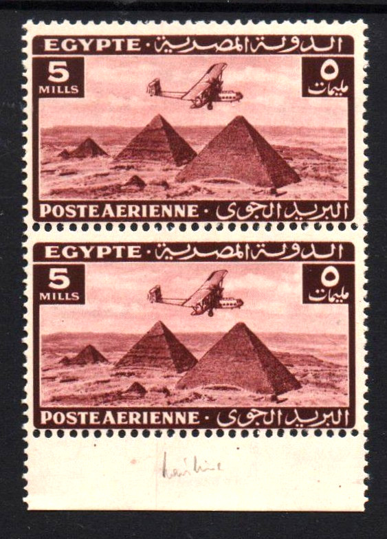 MNH PAIR " AIRCRAFT FLYING OVER PYRAMID " EGYPT 1943