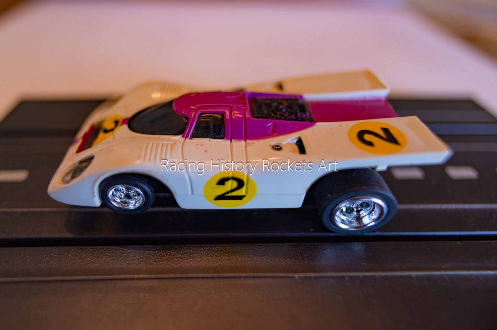 New 4 Gear Chassis Working HO Rare Aurora AFX Slot Porsche 917K White Purple Rea