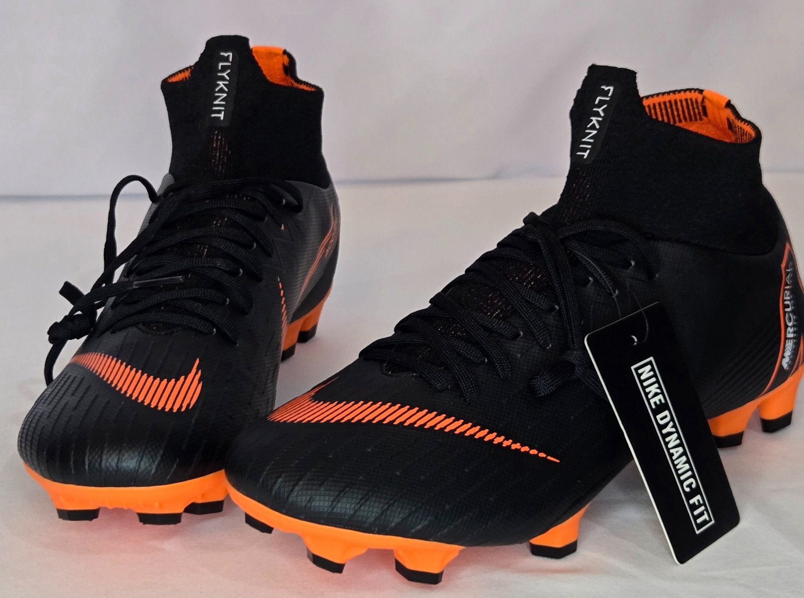 NEW Black & Orange NIKE Football Soccer Cleats Size US 7