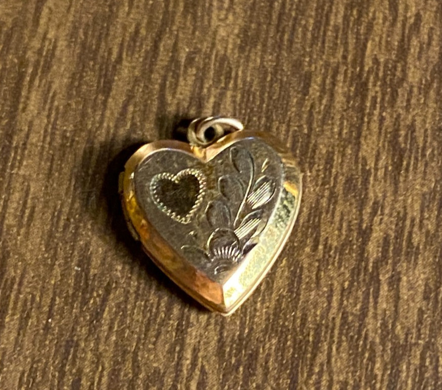 Vintage 1/20 12k Gold Filled Etched Heart Locket Charm Pendant 5/8"
