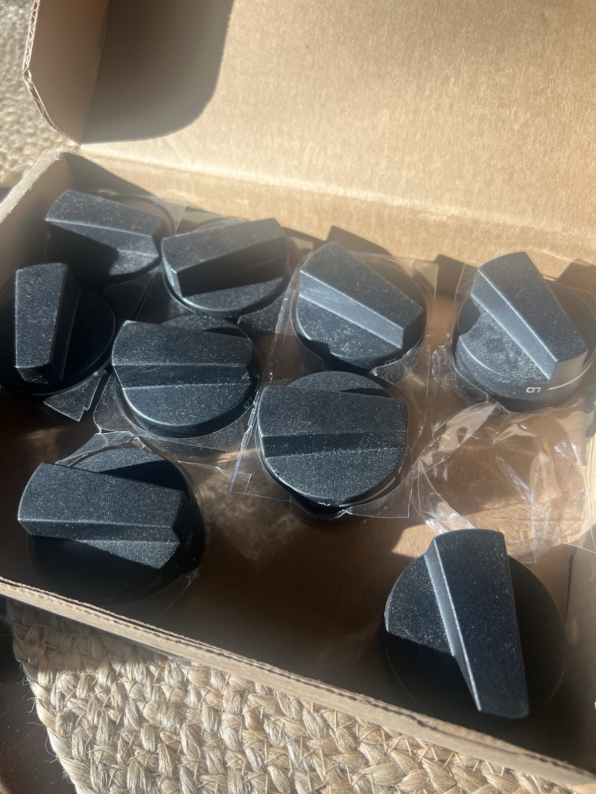 Thermador KNOBCTBLK Black Cooktop Knob Set for 304 366 364G 364GL 484GGE