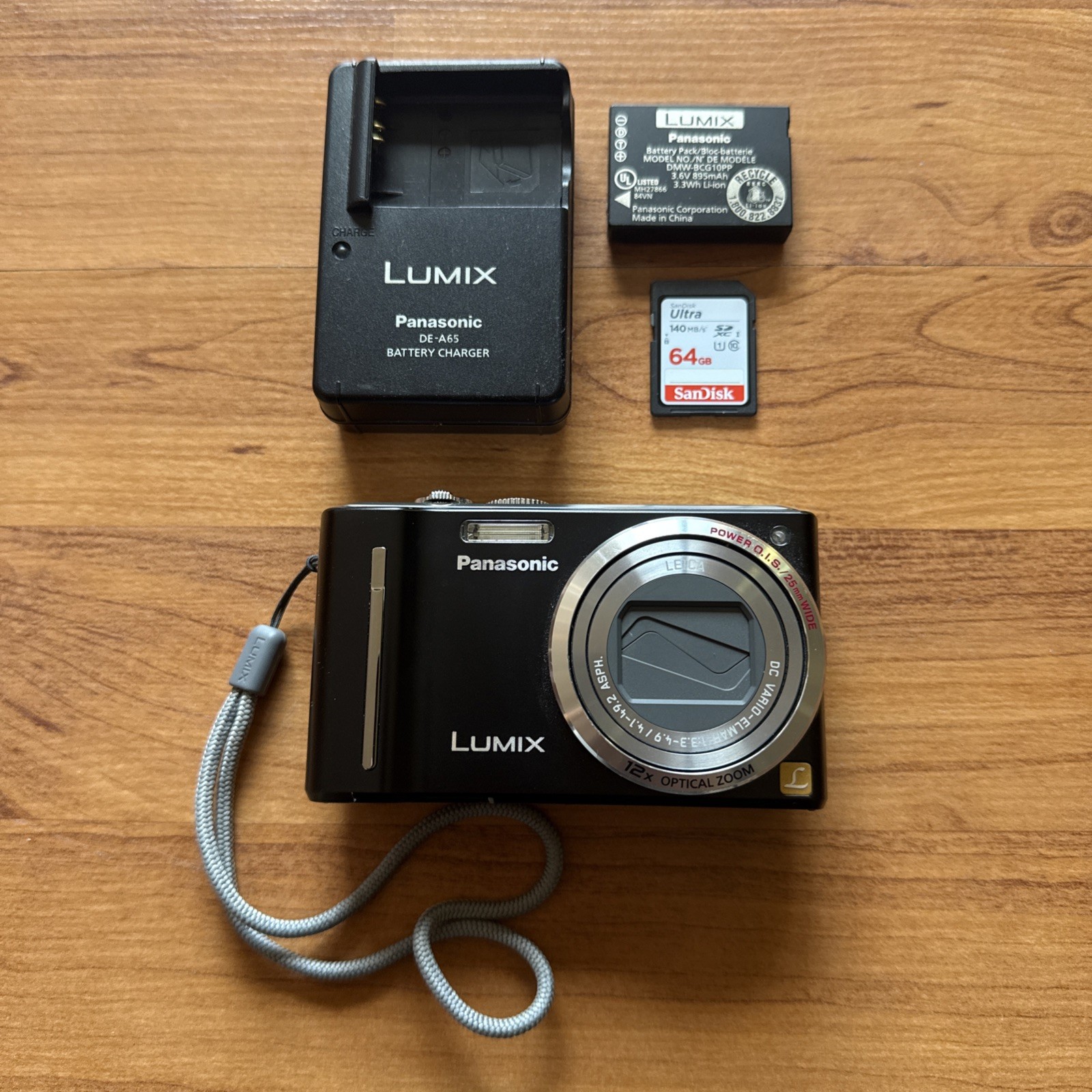 Panasonic LUMIX DMC-ZS6 12X Digital Camera Black W/ Battery, & Charger - Tested