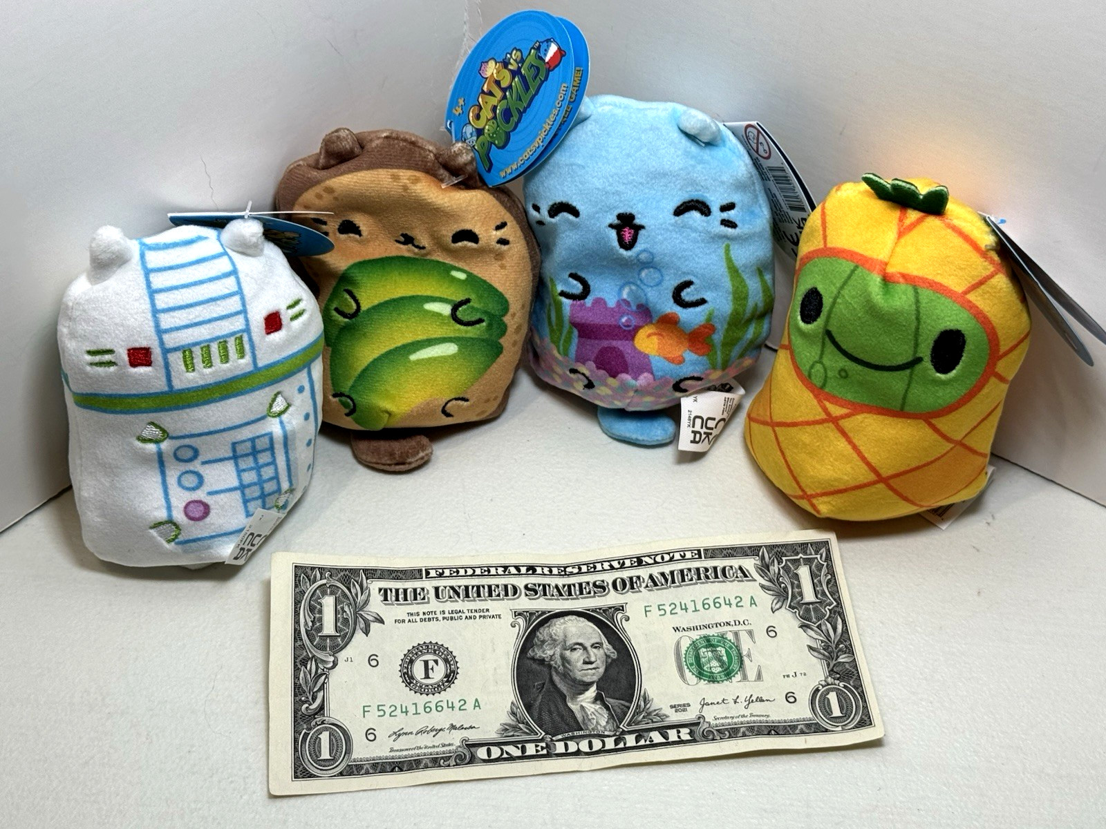 NWT Lot of 4 Cats vs Pickles 4" Beanie Plush Toys Toast Robot Pineapple Fishy