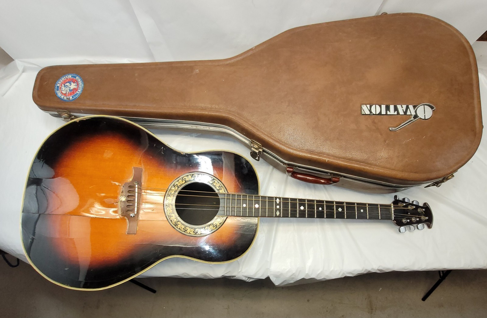 Vintage Ovation,  Damaged Top!  Stills Sounds Really Good! Read the description 