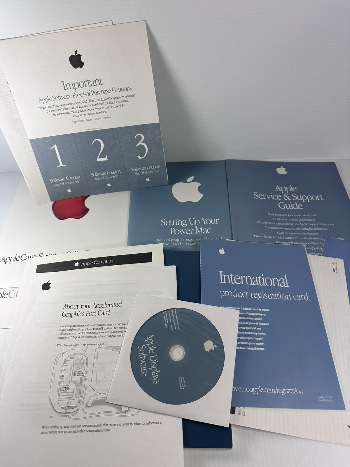 Apple Power Macintosh G4 Documentation / Display CD Bundle - 1999 Vintage Retro