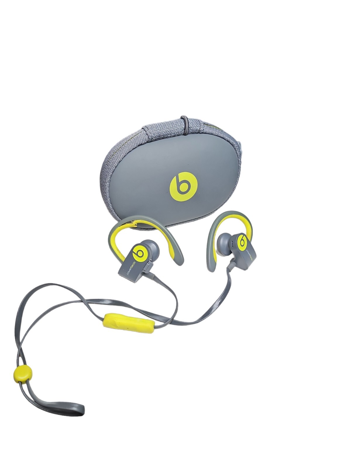 Parts powerbeats wireless It Dose  Work Read Detals 