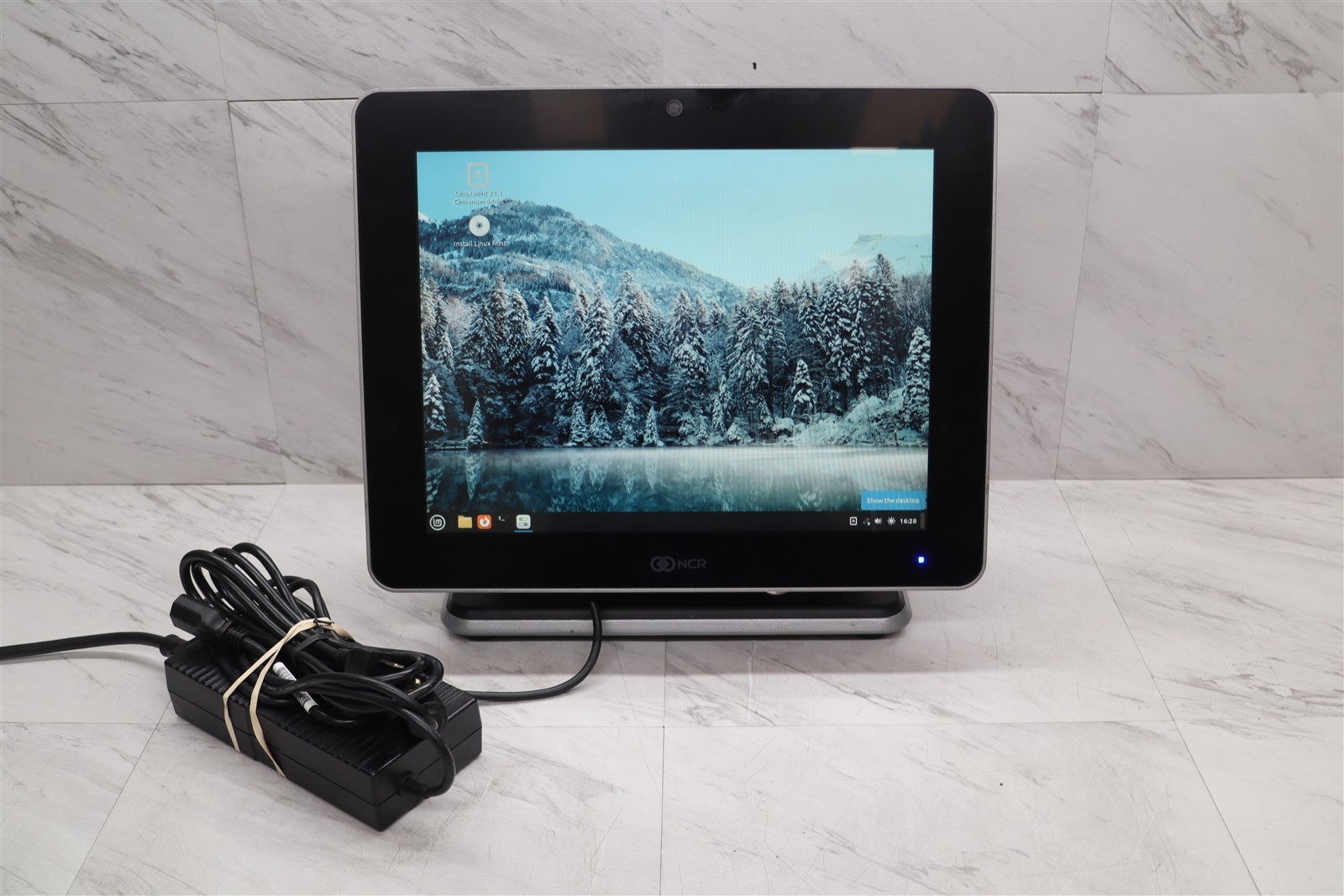 NCR RealPOS 7703 XR7+ Terminal Intel i3-6100TE 8GB 7703-8317-8801 w/ Adapter