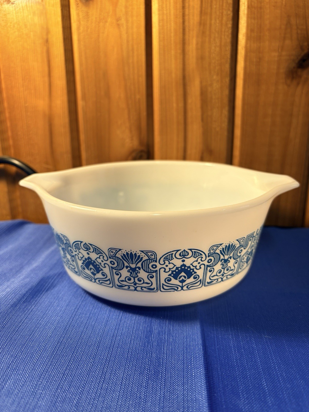 Vintage Pyrex Horizon Blue 472 Bake Serve and Store - 1 1/2pt - no lid