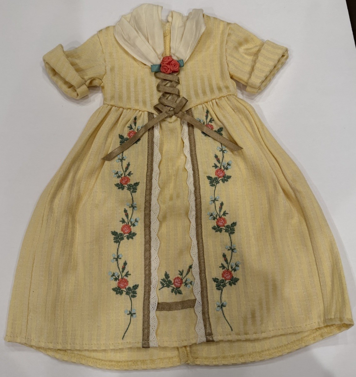 American Girl Felicity Yellow Flower Tea Lesson Gown