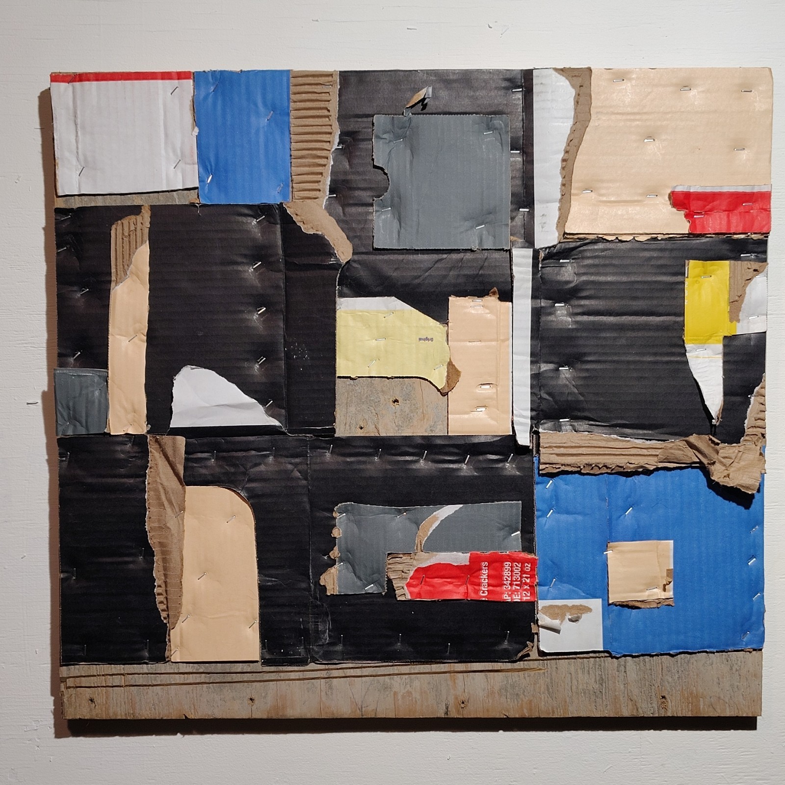 " BLK/BLU ."   dyptic