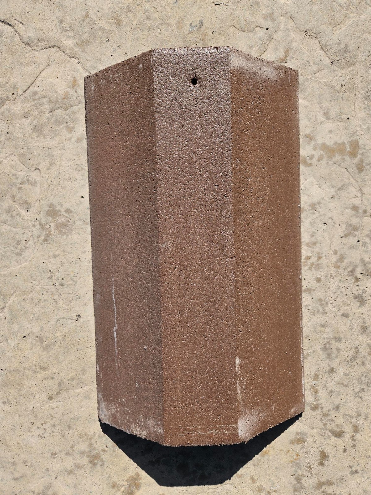  Concrete3-Sided Hip n Ridge Brown Roof Tiles  
