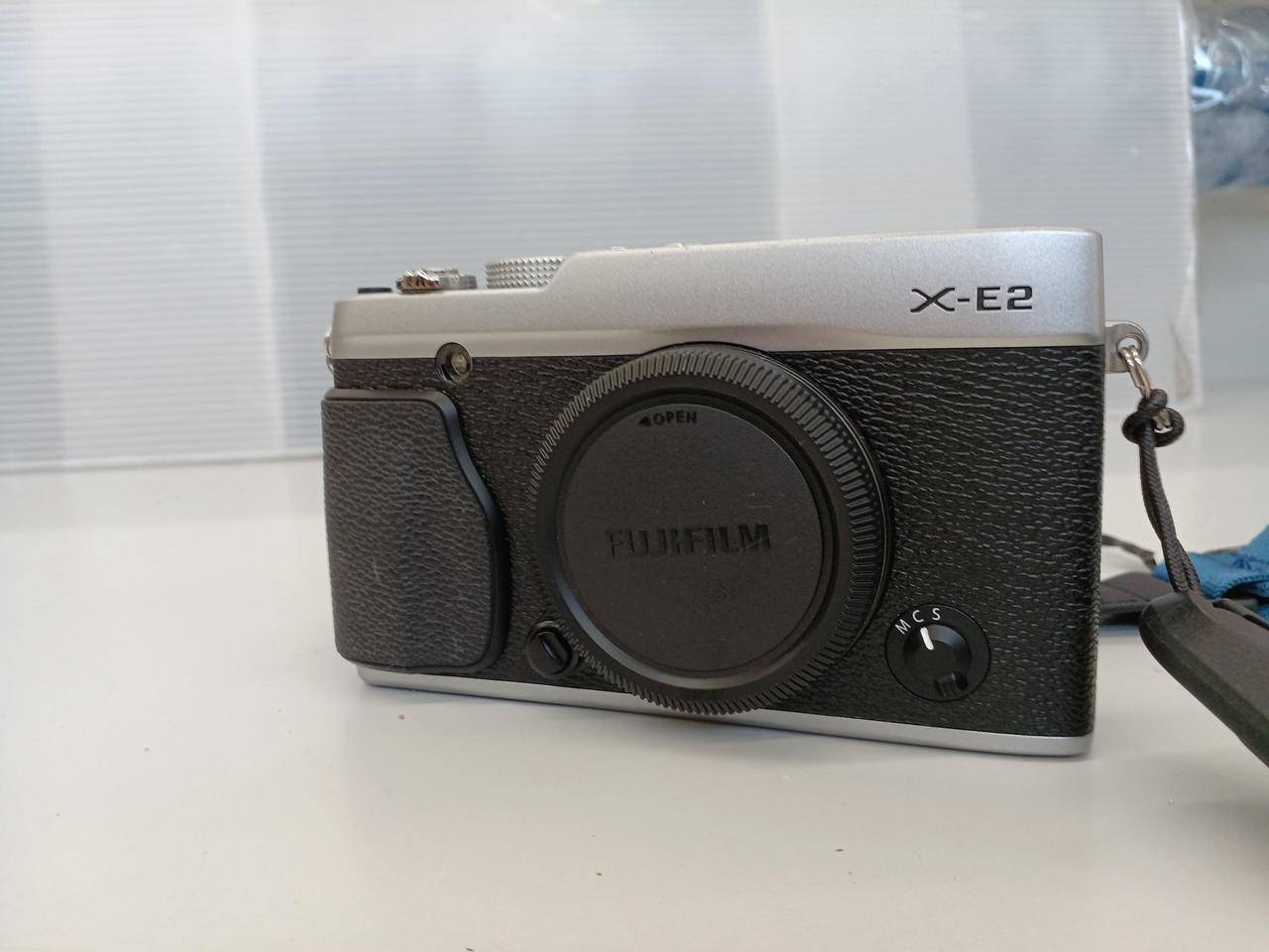 Fujifilm X-E2 Mirrorless Camera 16.3MP APS-C Wi-Fi Used From Japan