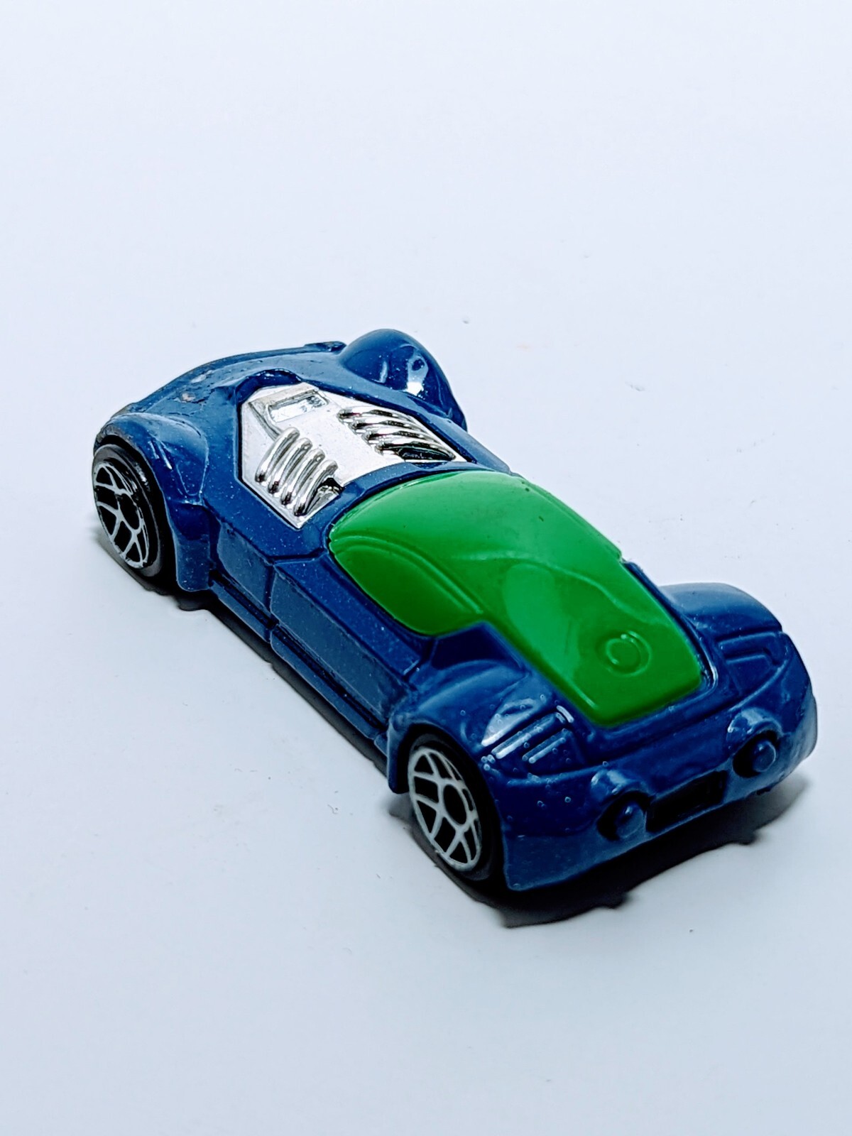 Hot Wheels 2009 Ballistik Blue Green McDonalds Happy Meal Toy