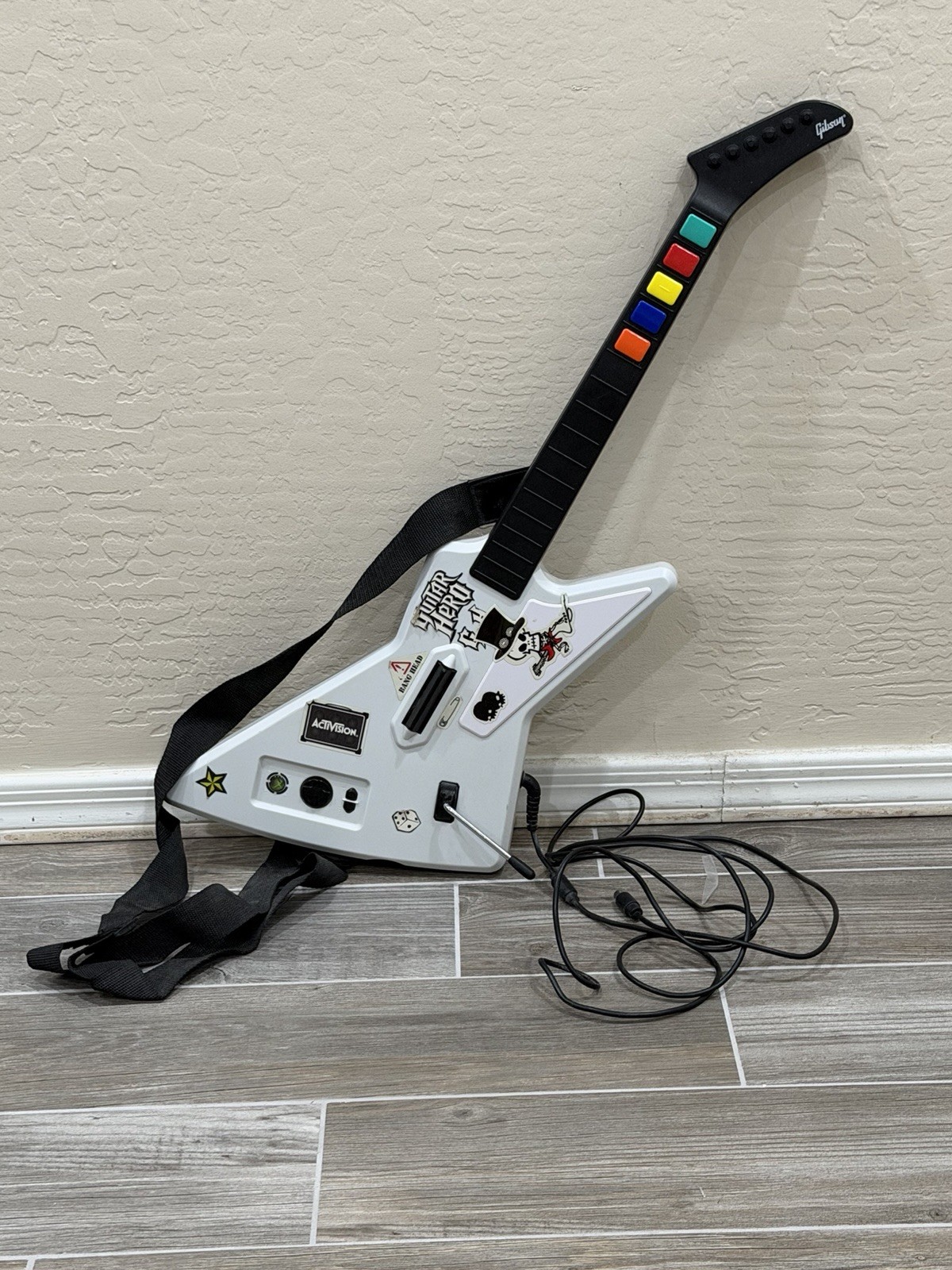 XBOX 360 Red Octane X-Plorer Gibson Wired Guitar Controller 2007 Works 95157.805