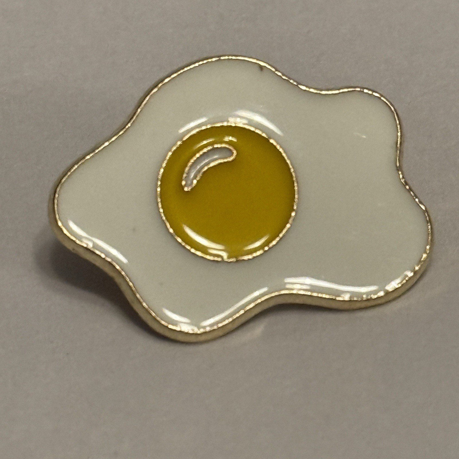 White Yellow Enamel Fried Egg Gold Tone Lapel Pin